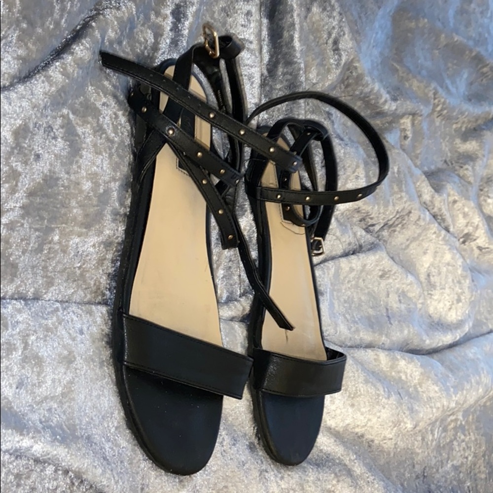 Forever 21 Sandals - Picture 2 of 3